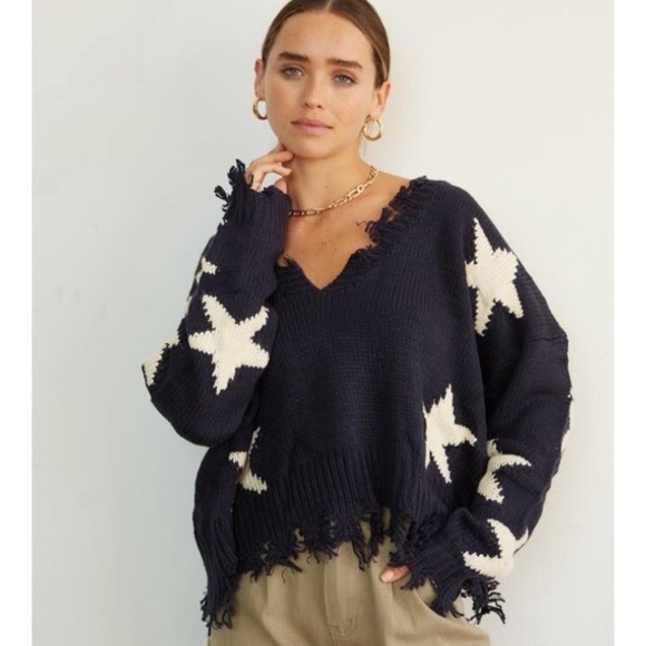 Storia Star Fringe Sweater - Picture 2 of 6